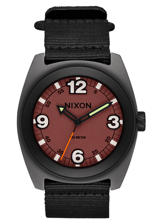 Clutch 42 - Matte Gunmetal / Hot Sauce